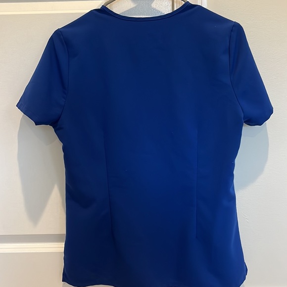 Figs: Catarina One-Pocket Scrub Top. Size: XS - Picture 2 of 4